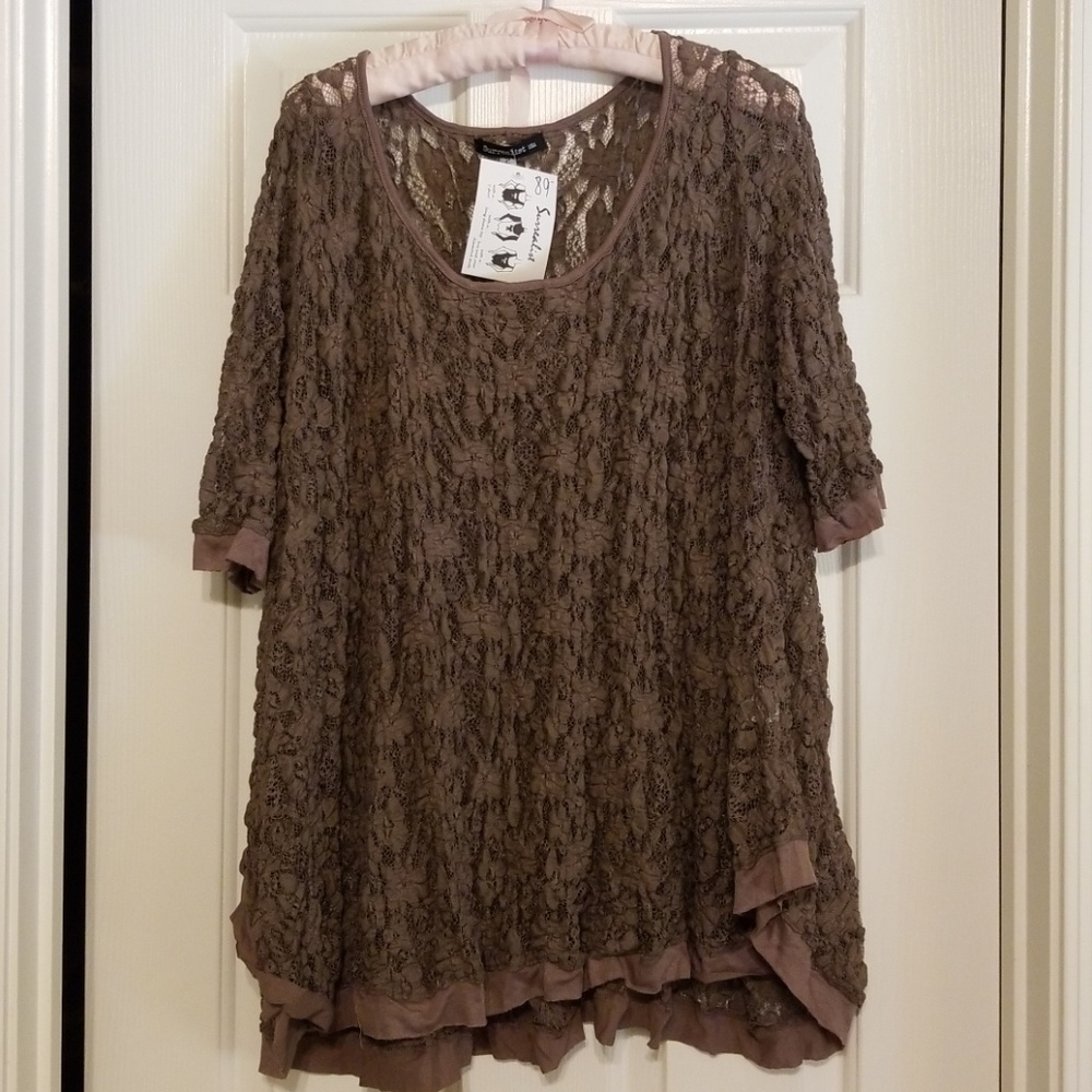 Surrealist Ladies Lace Top